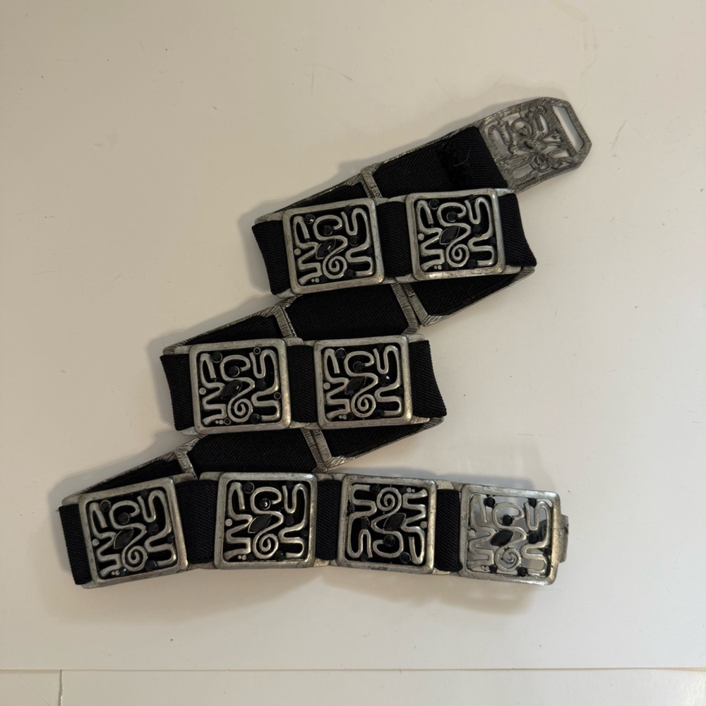 Chicos Black Elastic Stretch Belt With Silver Tone Embellishments